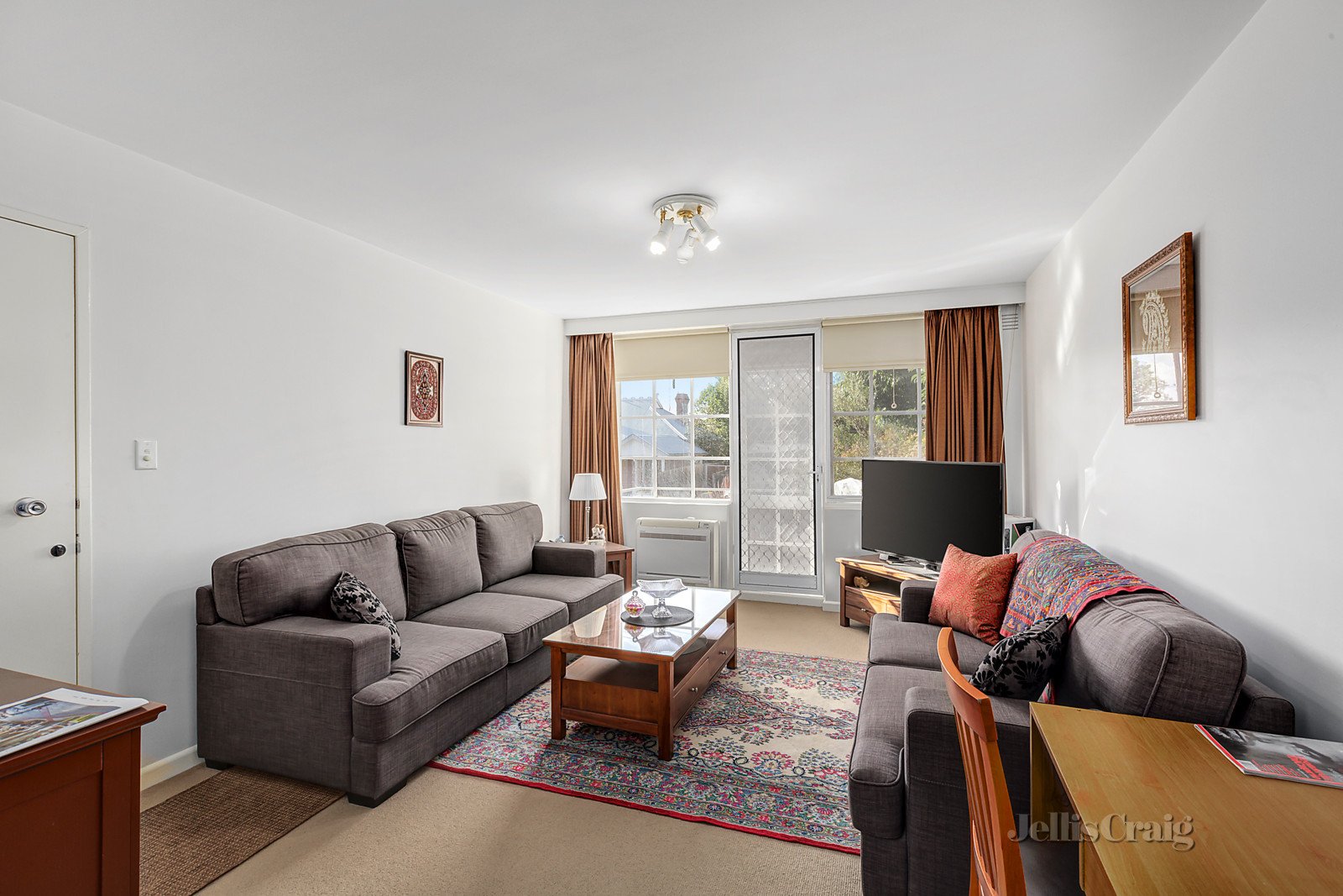 2/133 Riversdale Road, Hawthorn image 1