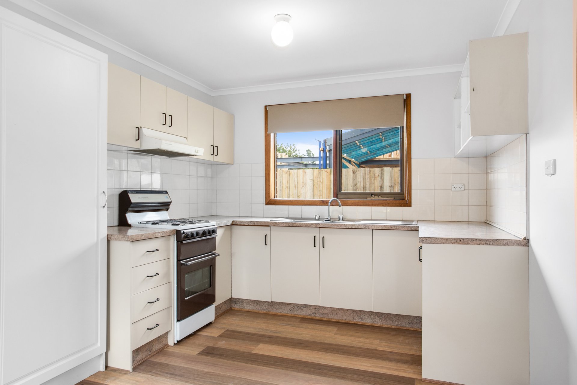 Property Gallery Thumbnail 2