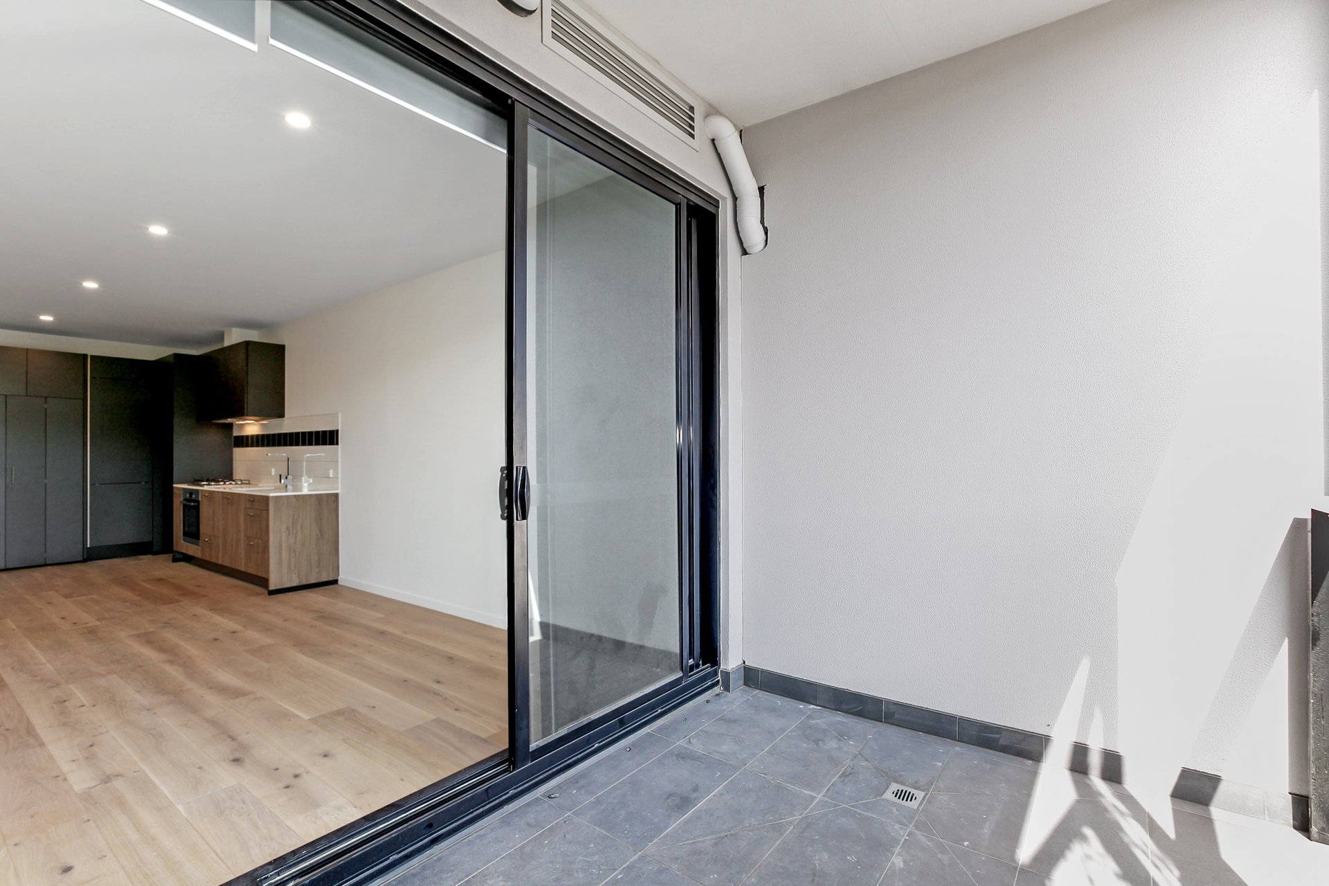 213/324 Pascoe Vale Road, Essendon image 7