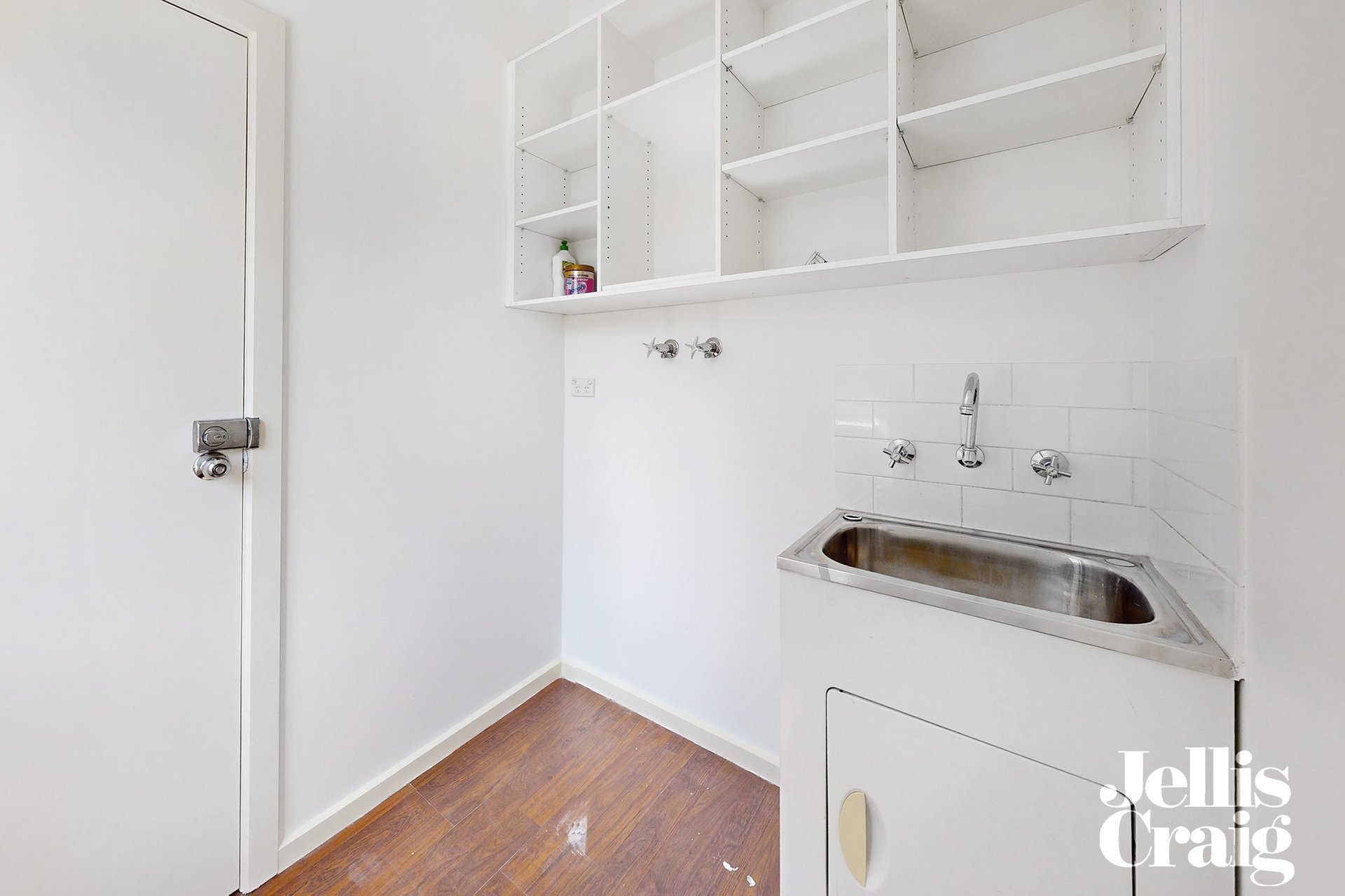 2/134 Cooper Street, Essendon image 11