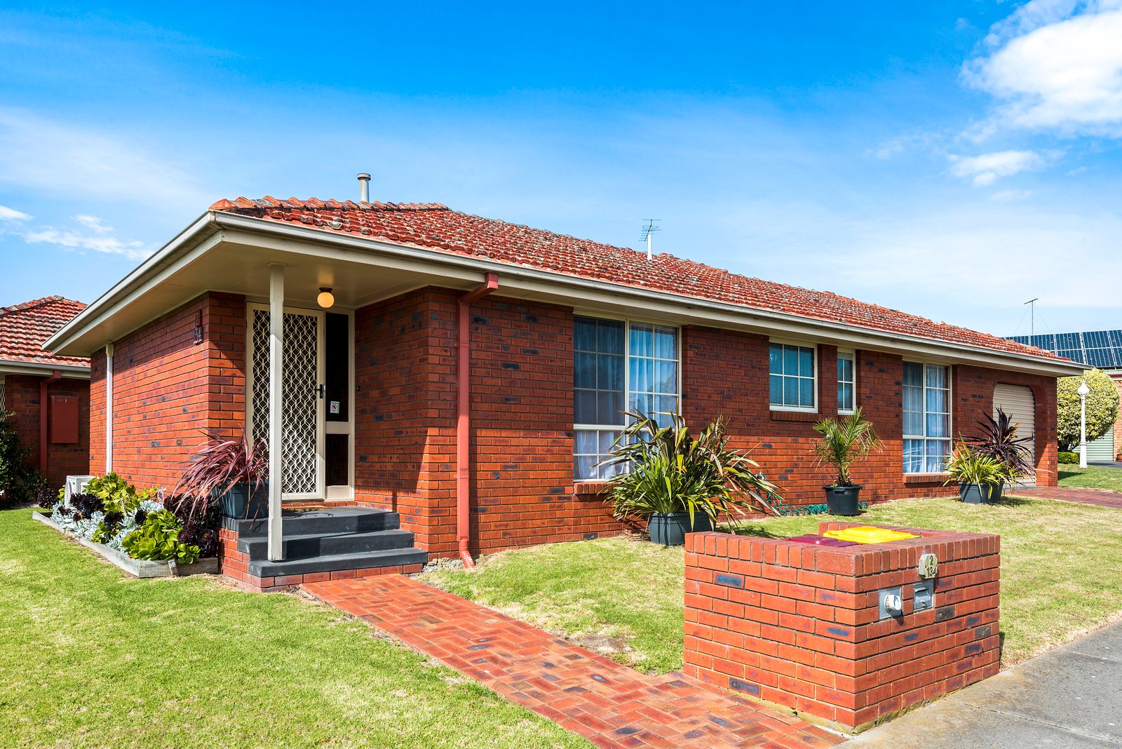 Property Gallery - Main Image