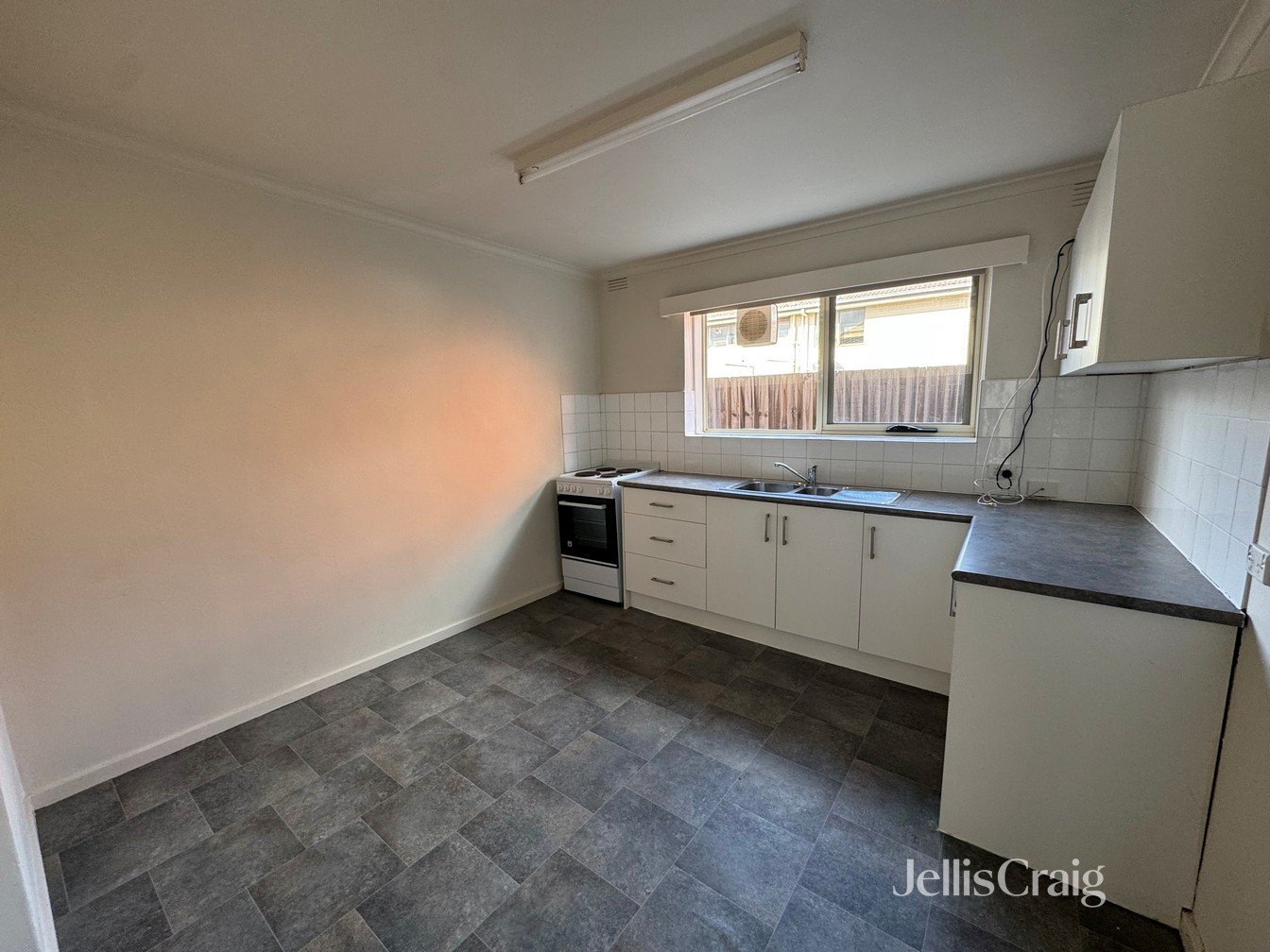 2/134 Mitchell Street, Brunswick&nbsp;East image 4
