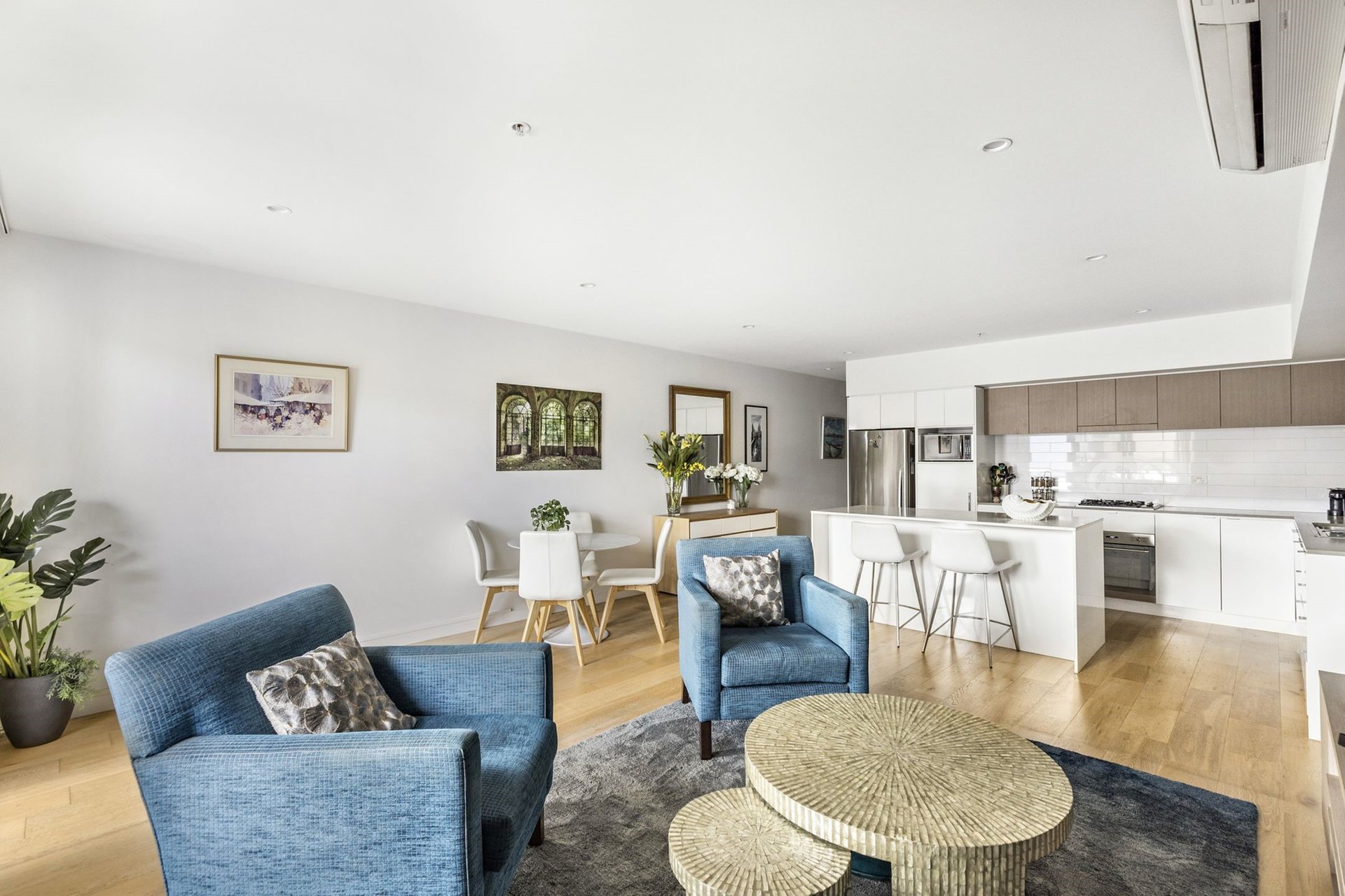 213/43 High Street, Glen Iris image 2