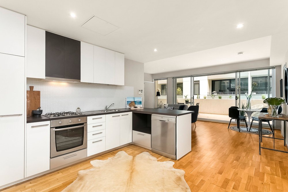 213/54 Nott Street, Port Melbourne image 5