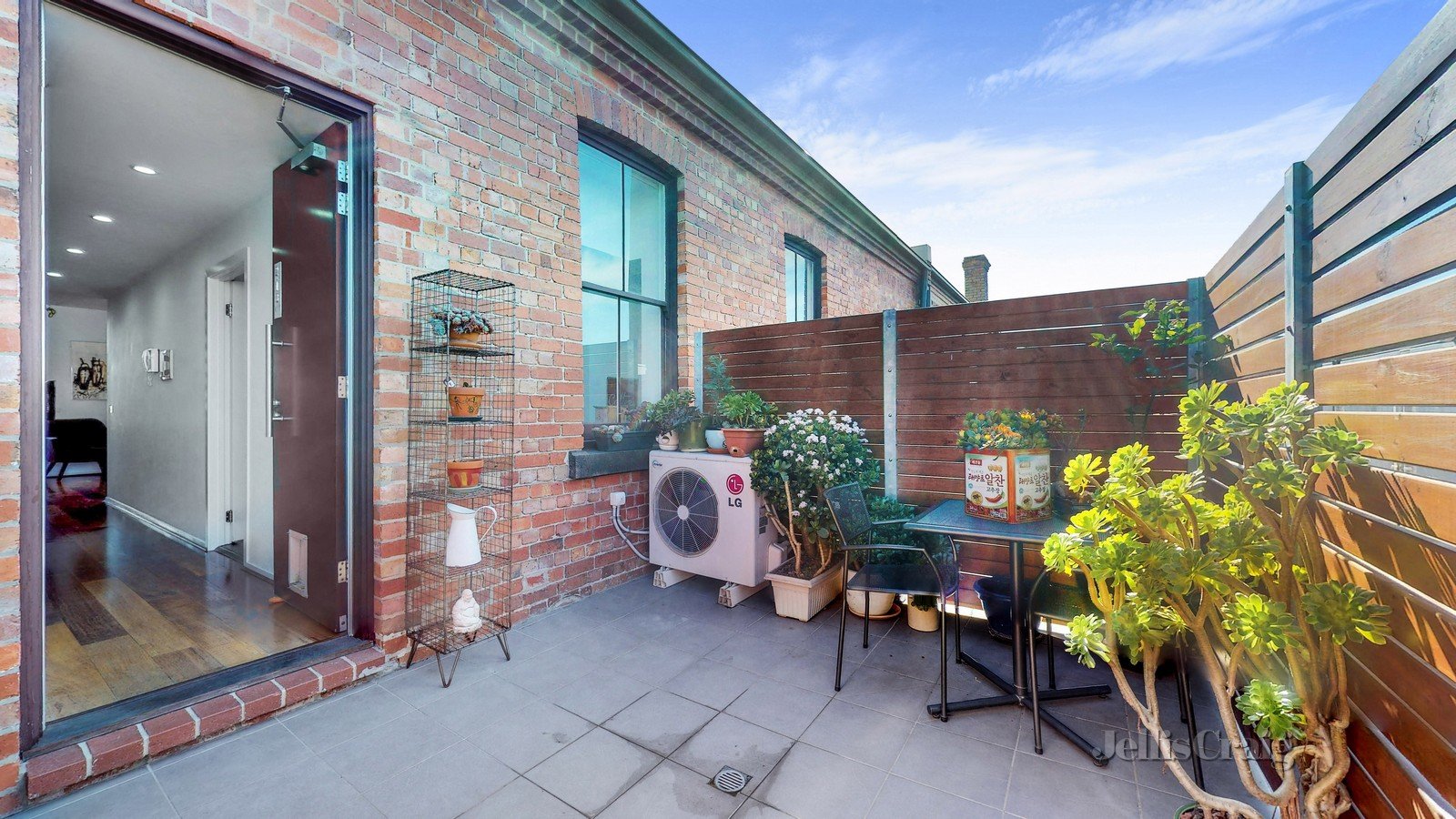 213/56 Nicholson Street, Abbotsford image 13