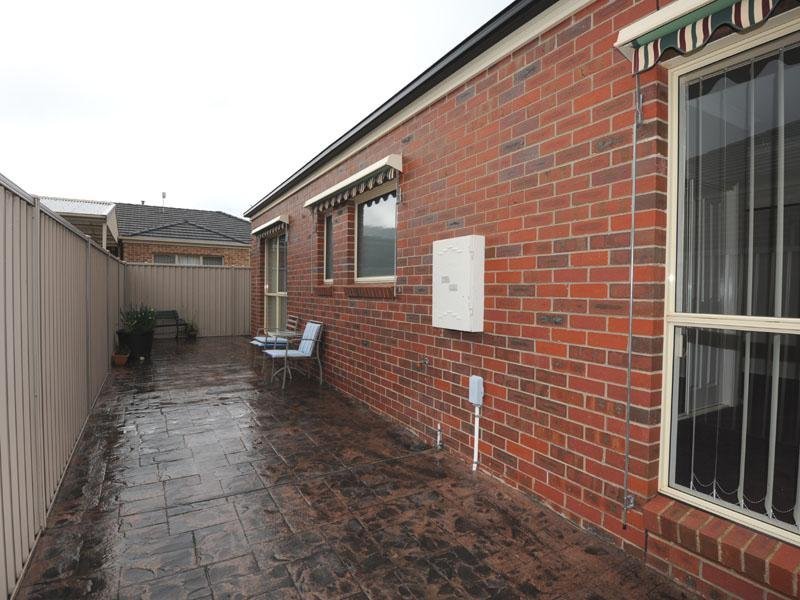 2/137 Bogong Avenue, Invermay Park image 12
