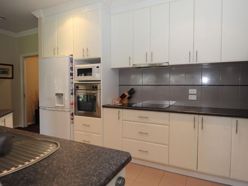 2/137 Bogong Avenue, Invermay Park image 17
