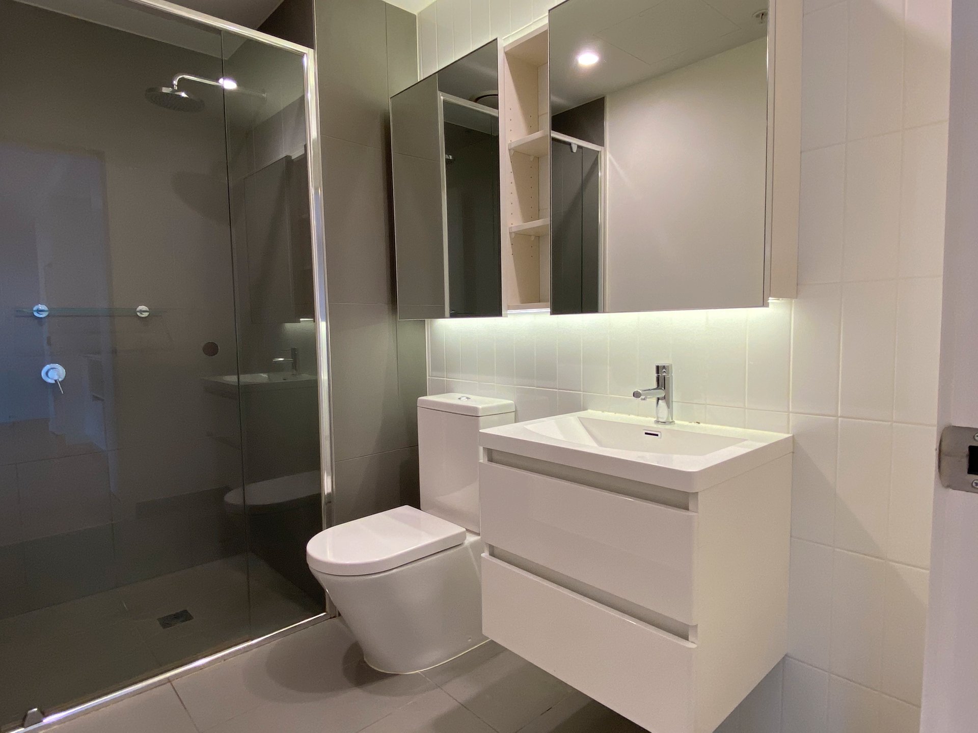 Property Gallery Thumbnail 5