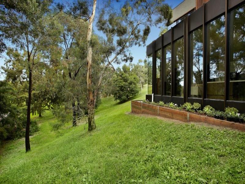 2/138 Winfield Road, Balwyn North image 7