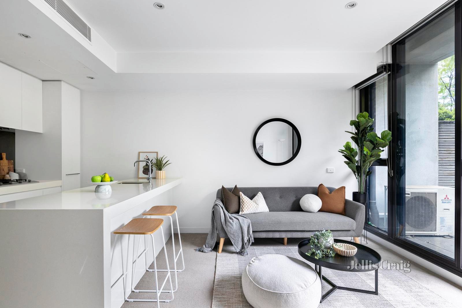 213/9 Griffiths Street, Richmond image 3