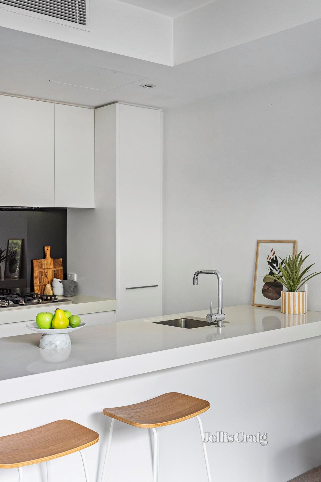 213/9 Griffiths Street, Richmond image 5