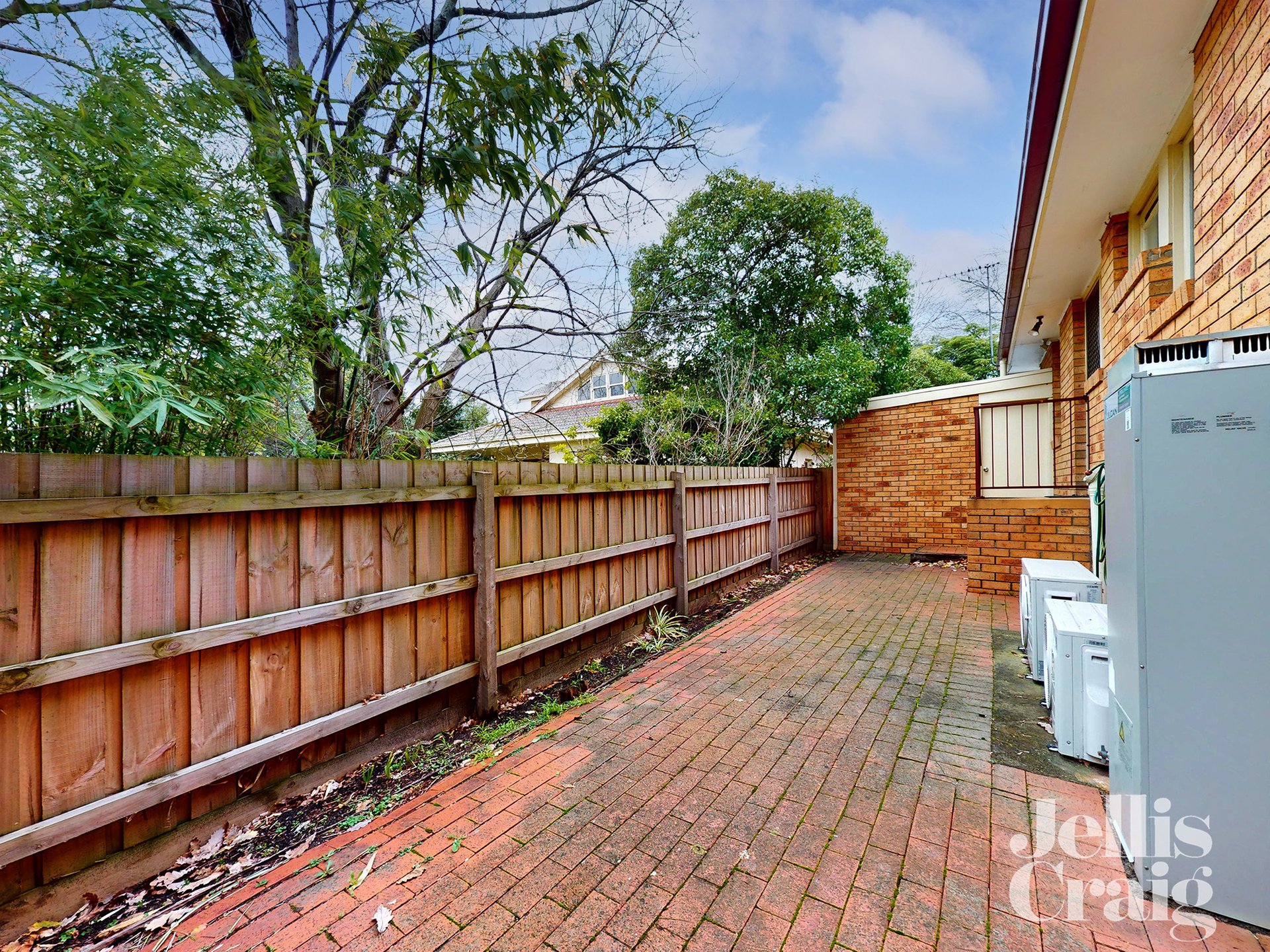 2/139 Mont Albert Road, Balwyn image 9