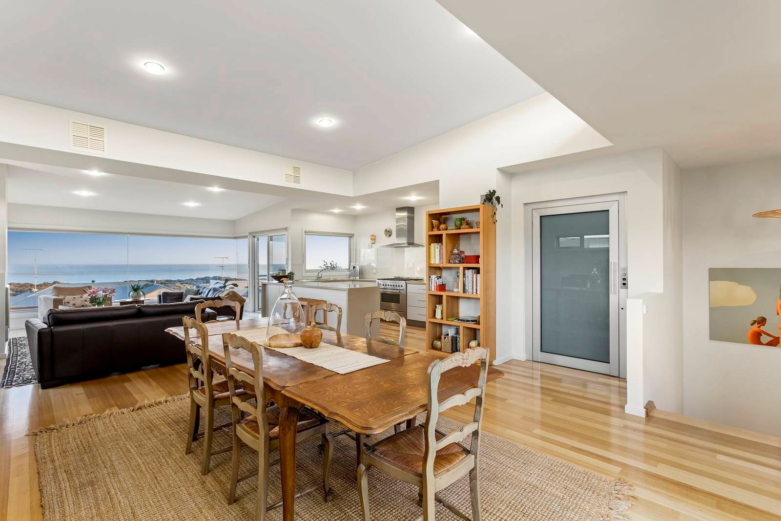 Property Gallery Thumbnail 8