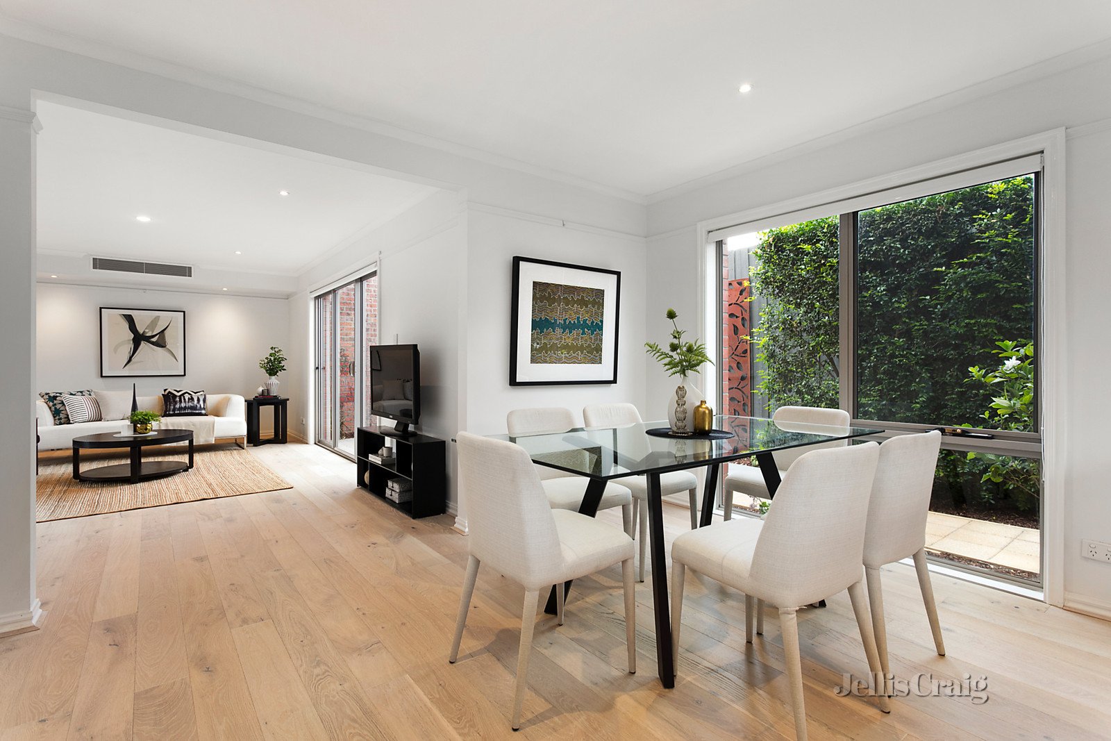 2/14-16 Durward Road, Malvern East image 5