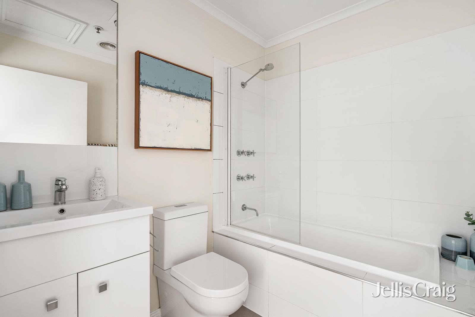 2/14-16 Lennon Street, Parkville image 8