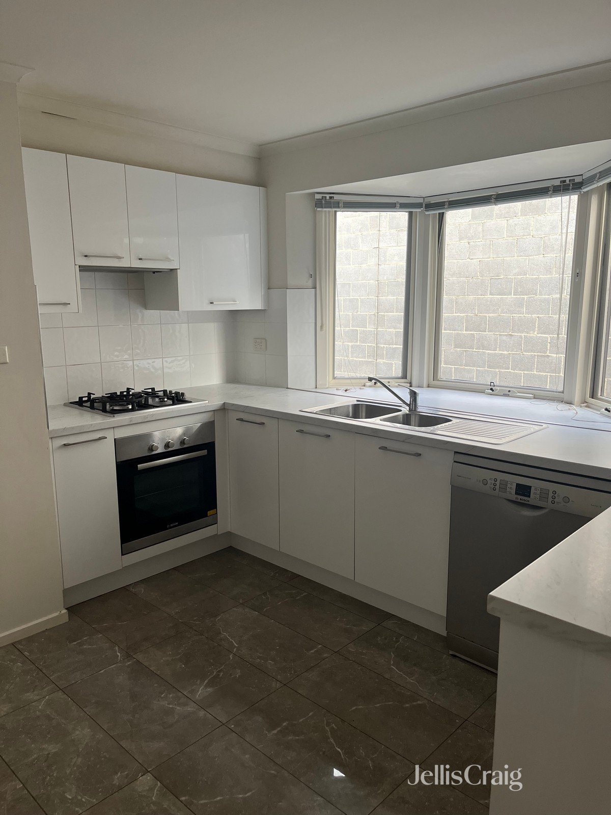 2/14-16 Ramsden Street, Clifton&nbsp;Hill image 3