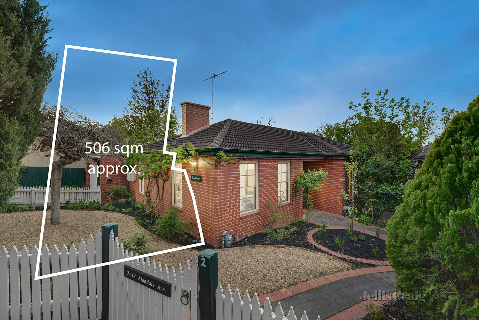 2/14 Alandale Avenue, Balwyn image 1