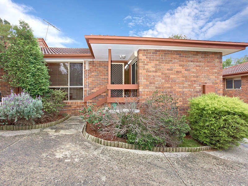 2/14 Andrew Street, Ringwood image 1