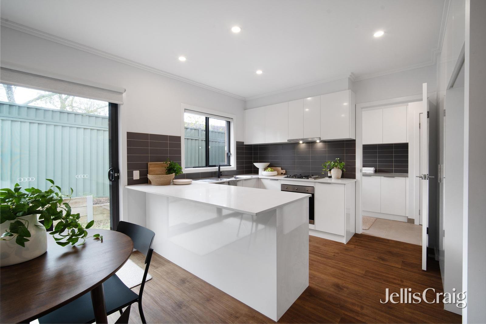 2/14 Brooksbank Court, Black Hill image 3