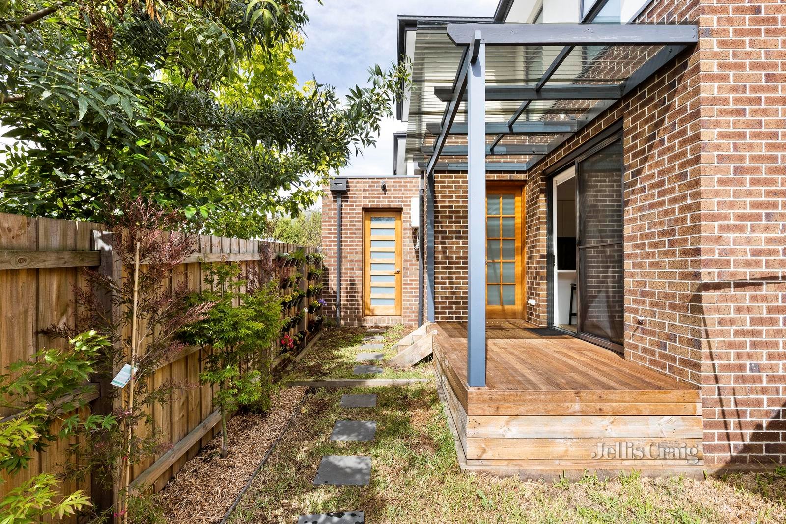 2/14 Carwarp Street, Macleod image 11