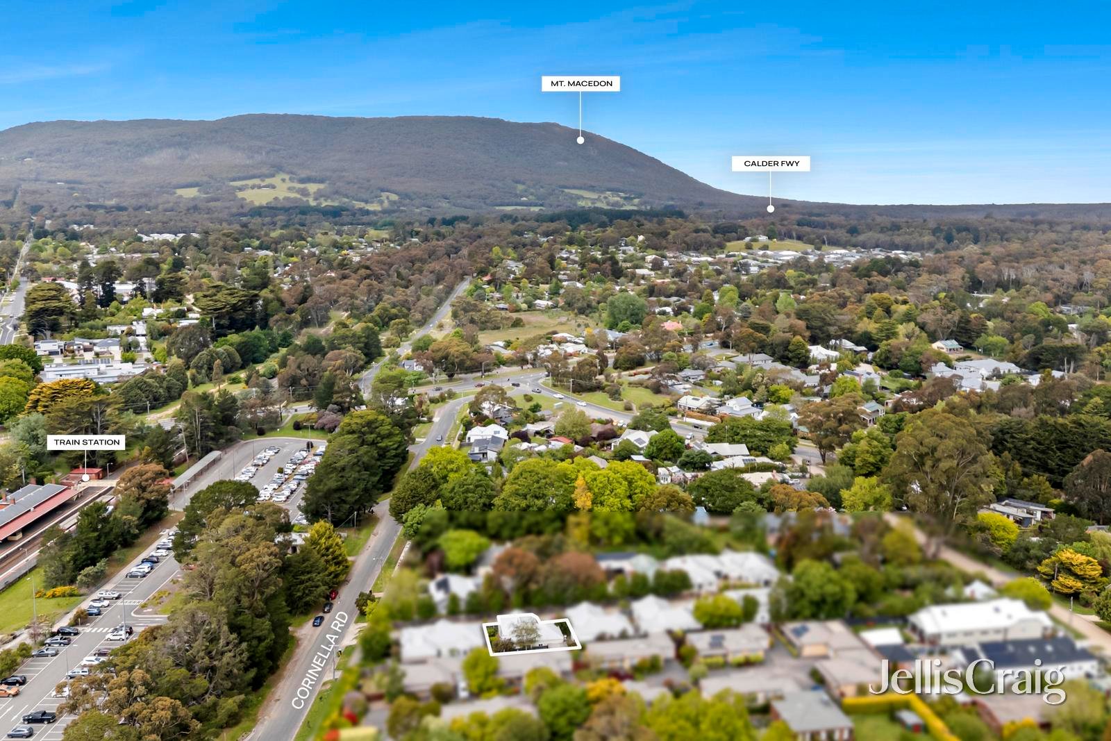 2/14 Corinella Road, Woodend image 14