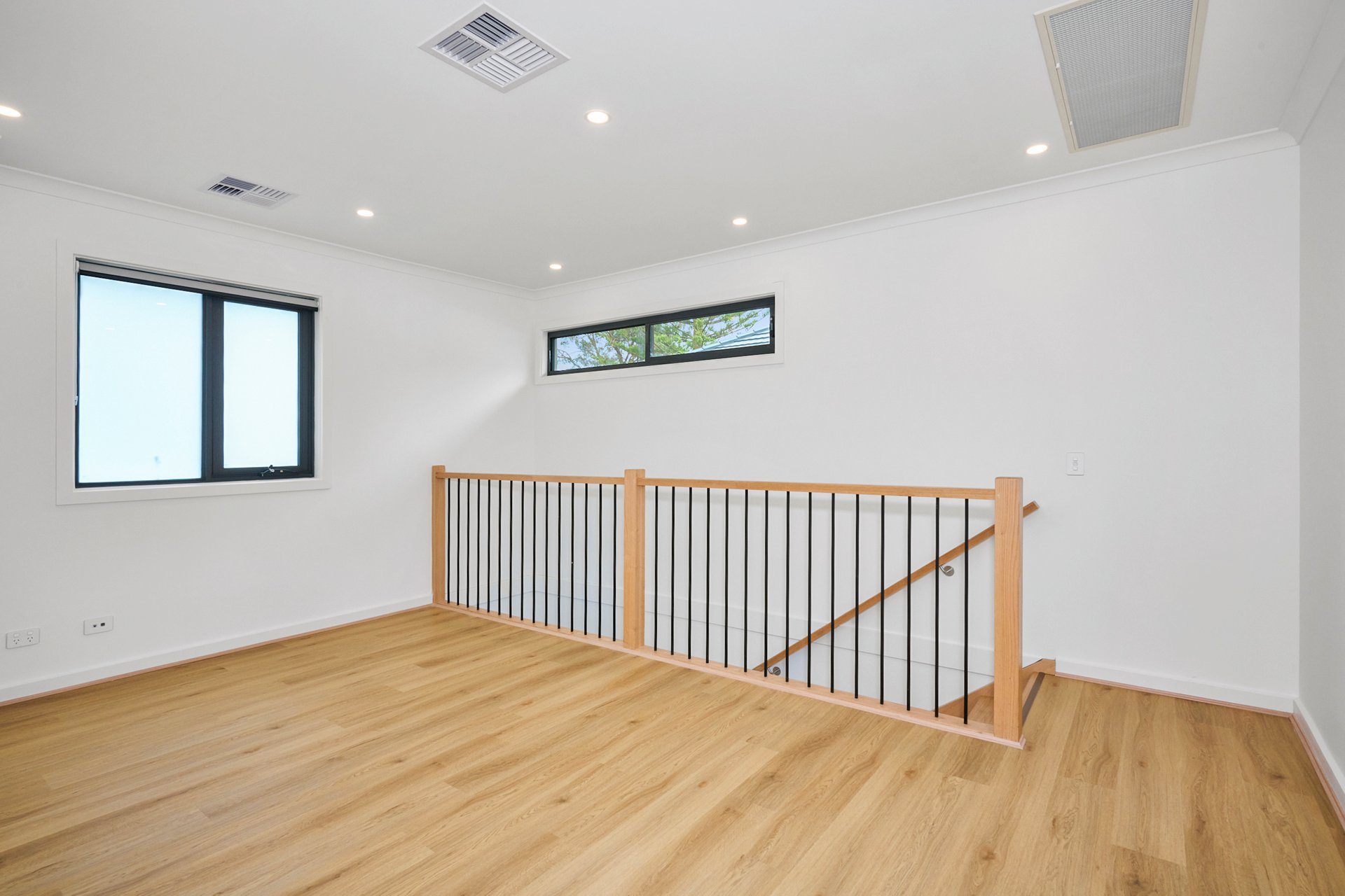 2/14 Diane Crescent, Mooroolbark image 3