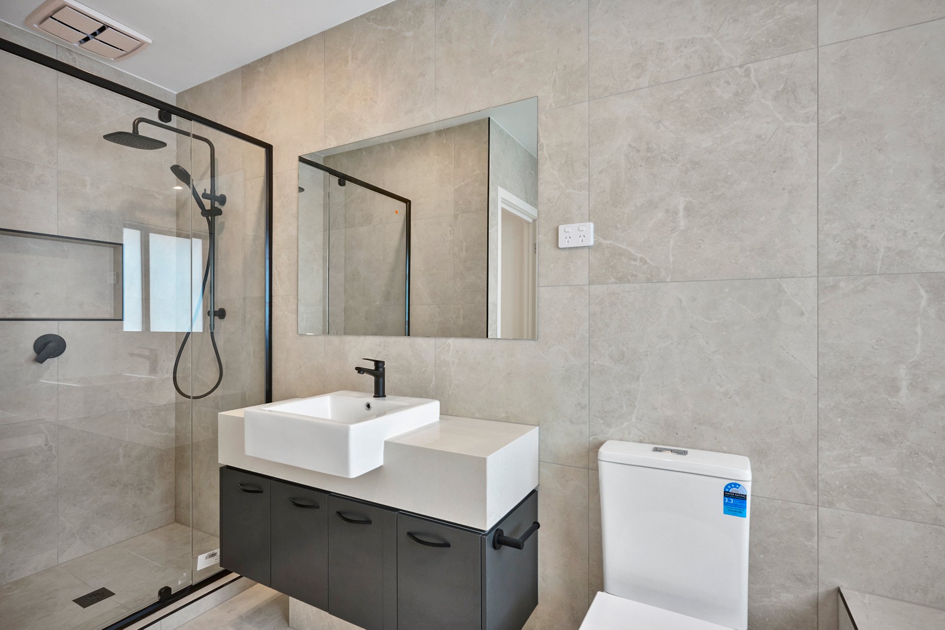 2/14 Diane Crescent, Mooroolbark image 6