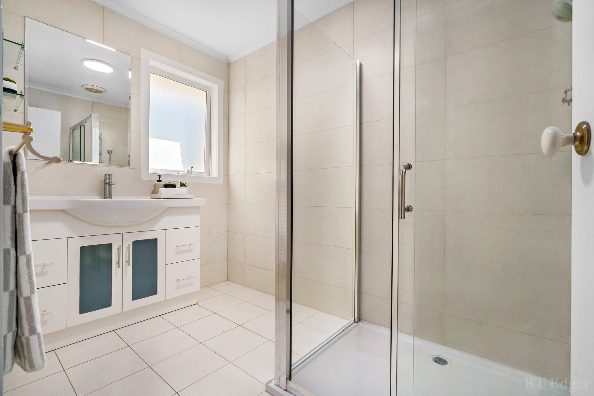 Property Gallery Thumbnail 5
