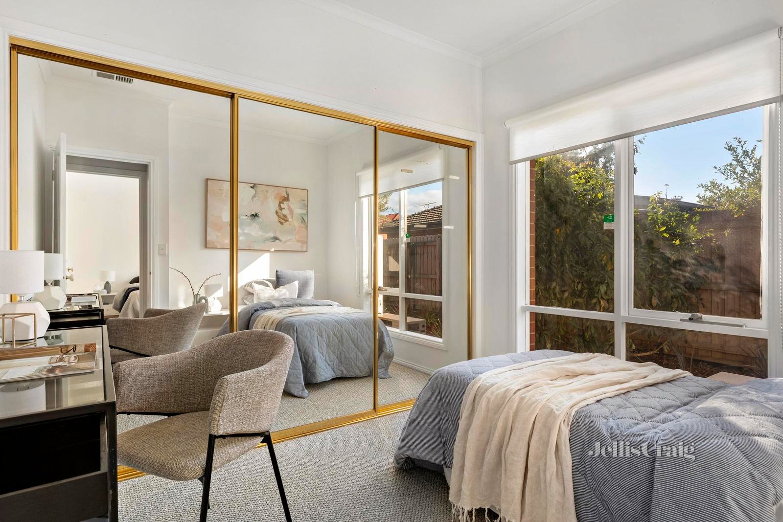 2/14 Kernan Street, Strathmore image 5