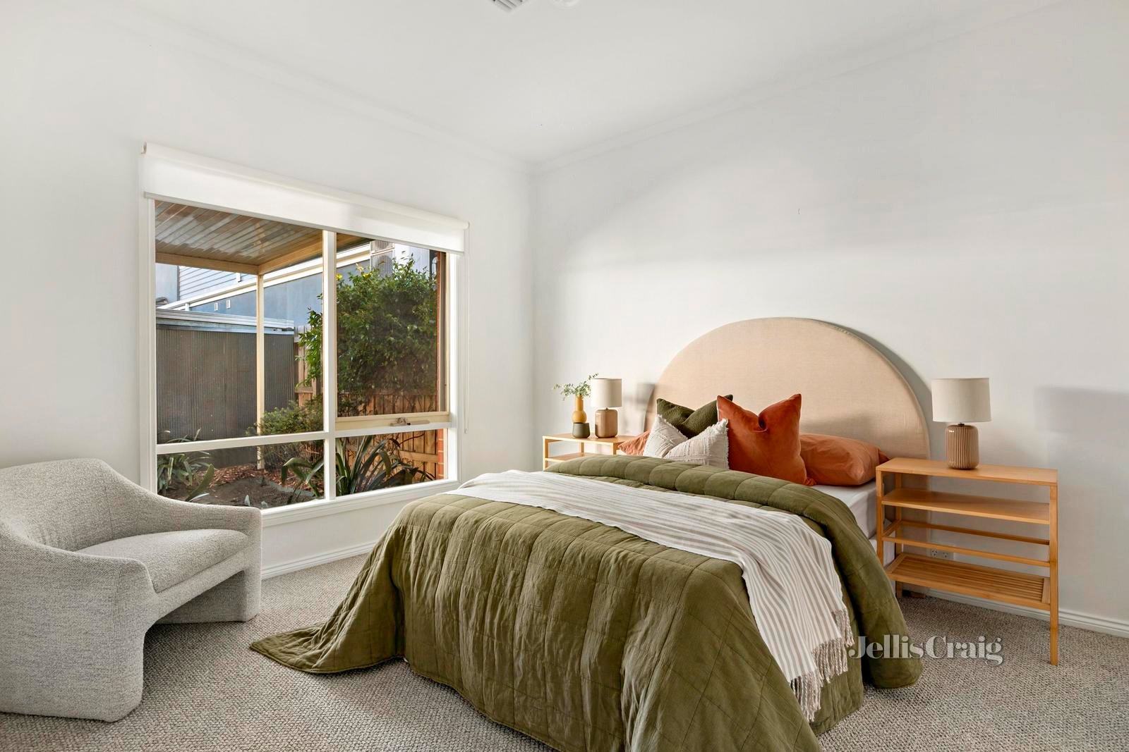 2/14 Kernan Street, Strathmore image 6