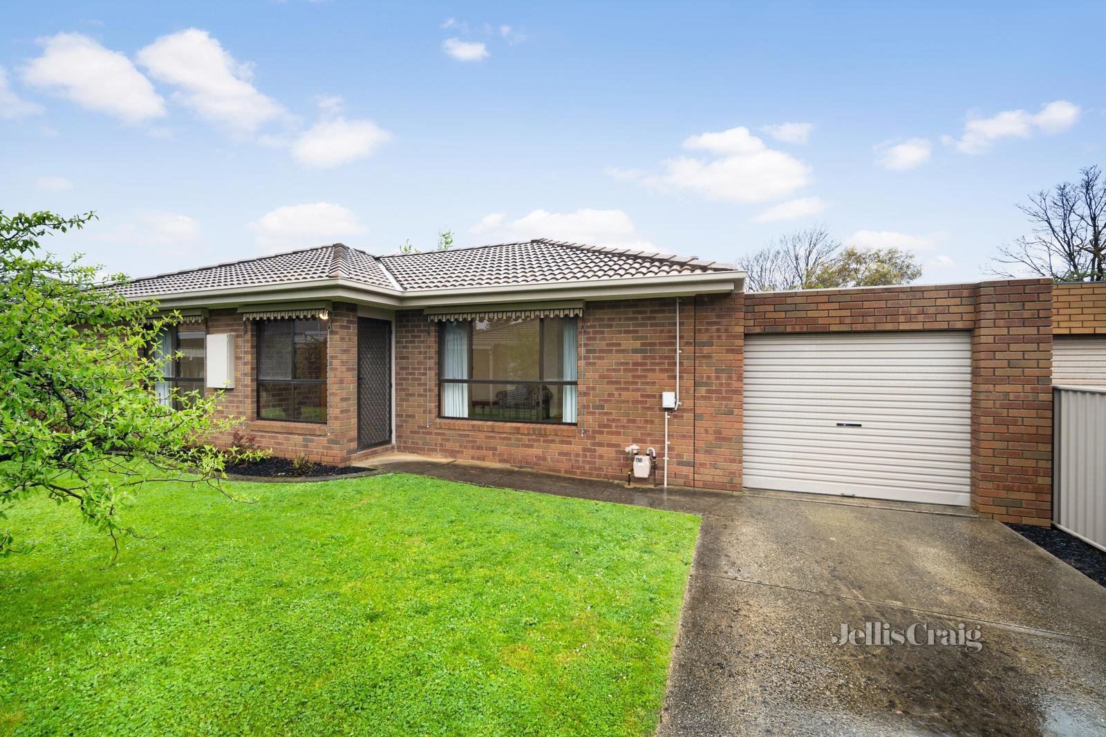 2/14 Lilley Street, Ballarat North image 1