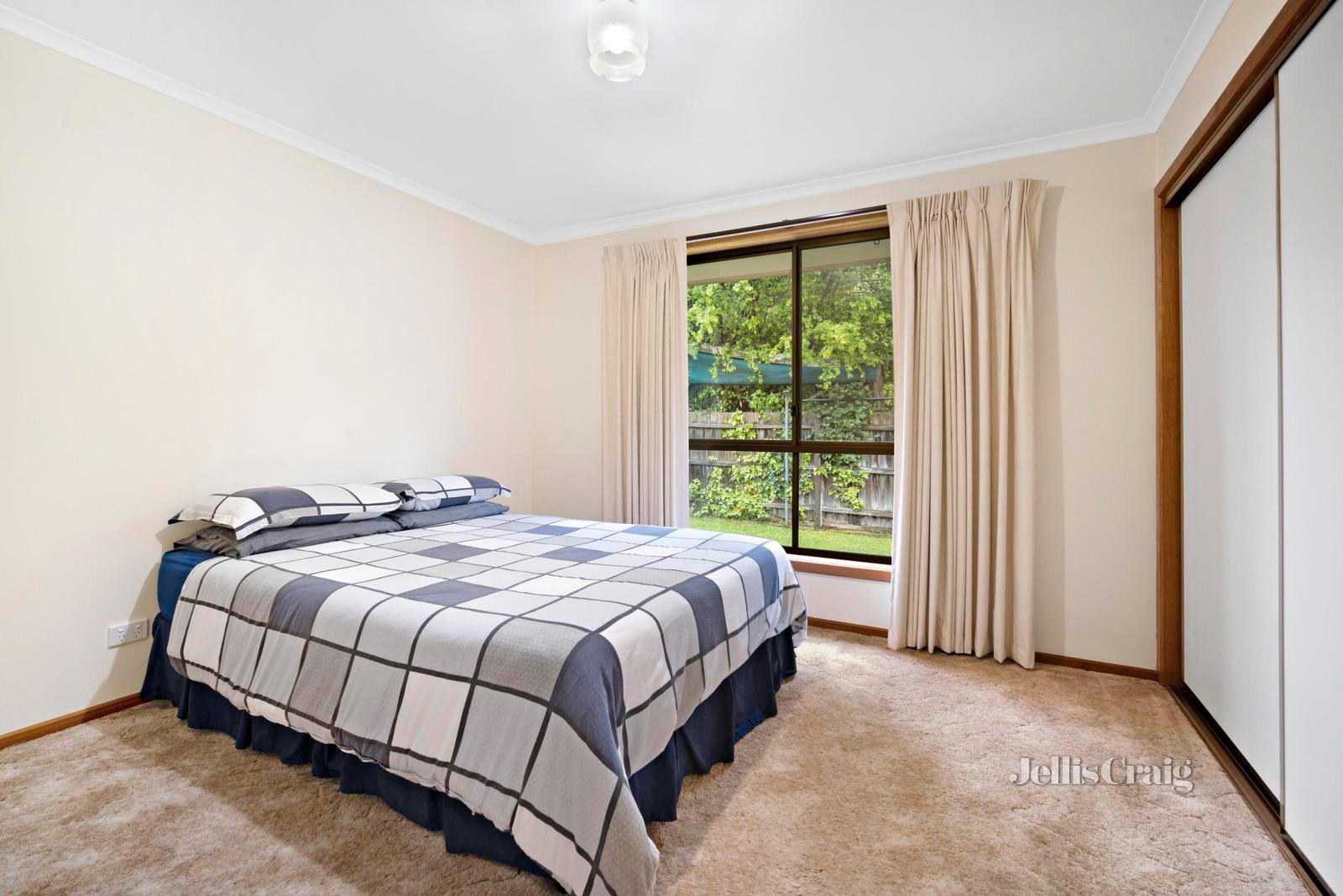 2/14 Lilley Street, Ballarat North image 6