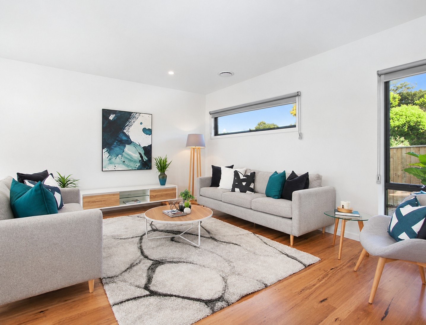 2/14 Lusher Road, Croydon image 4