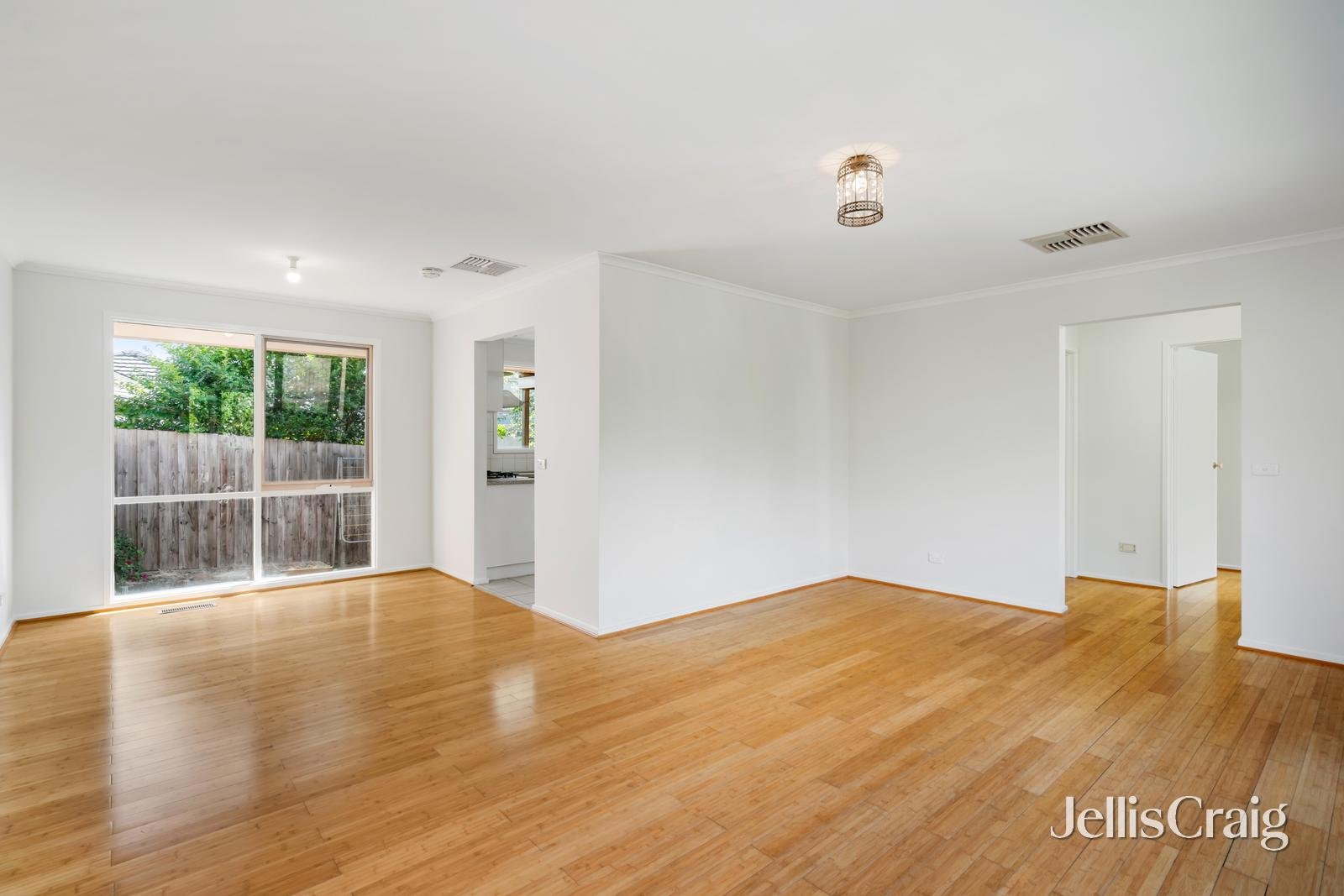 2/14 Mantell Street, Doncaster&nbsp;East image 2