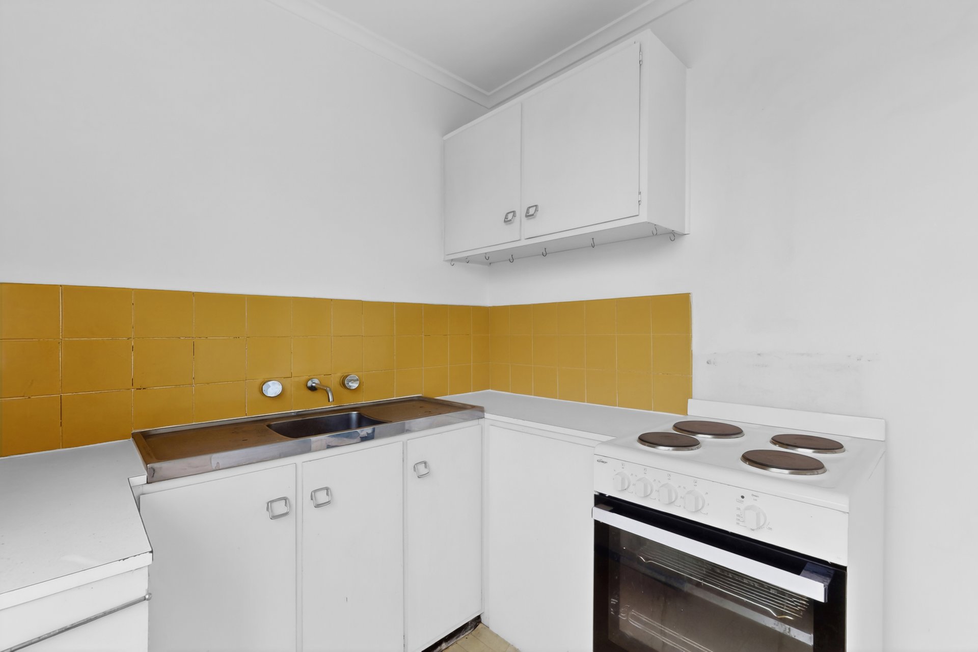 2/14 May Road, Toorak image 12
