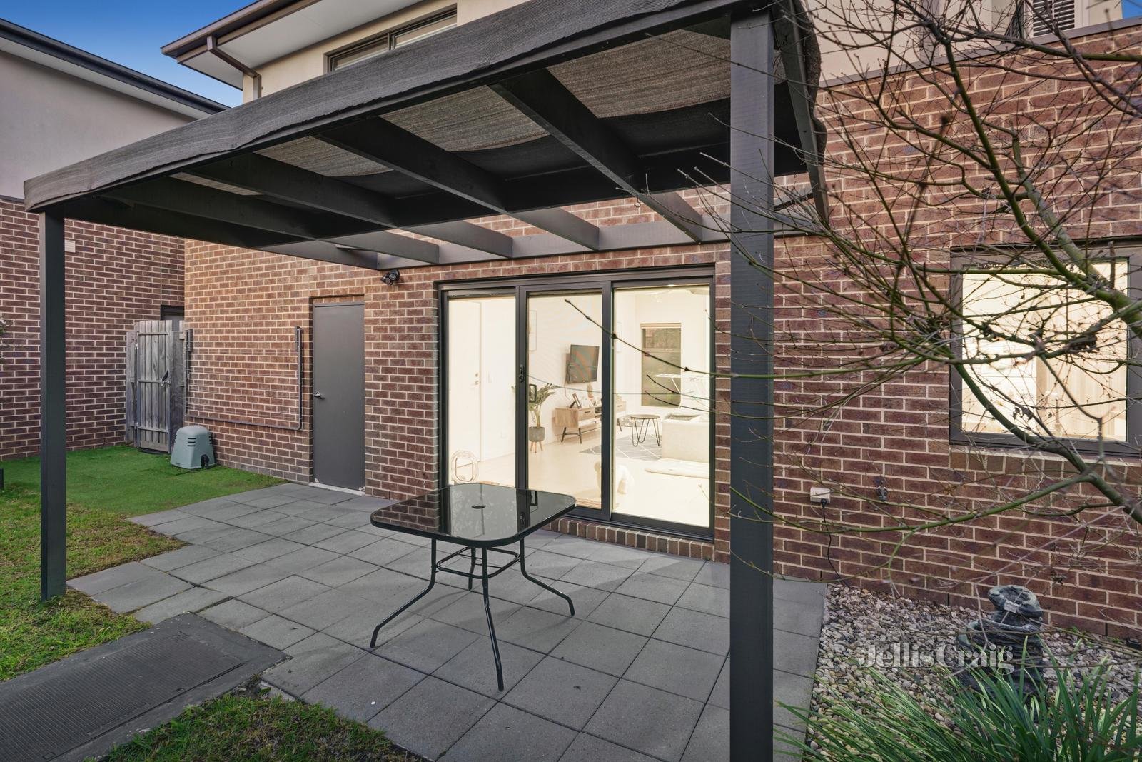 2/14 Melton Grove, Croydon image 12