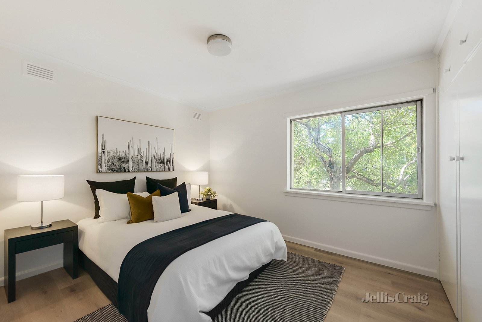 2/14 Miller Street, Prahran image 4