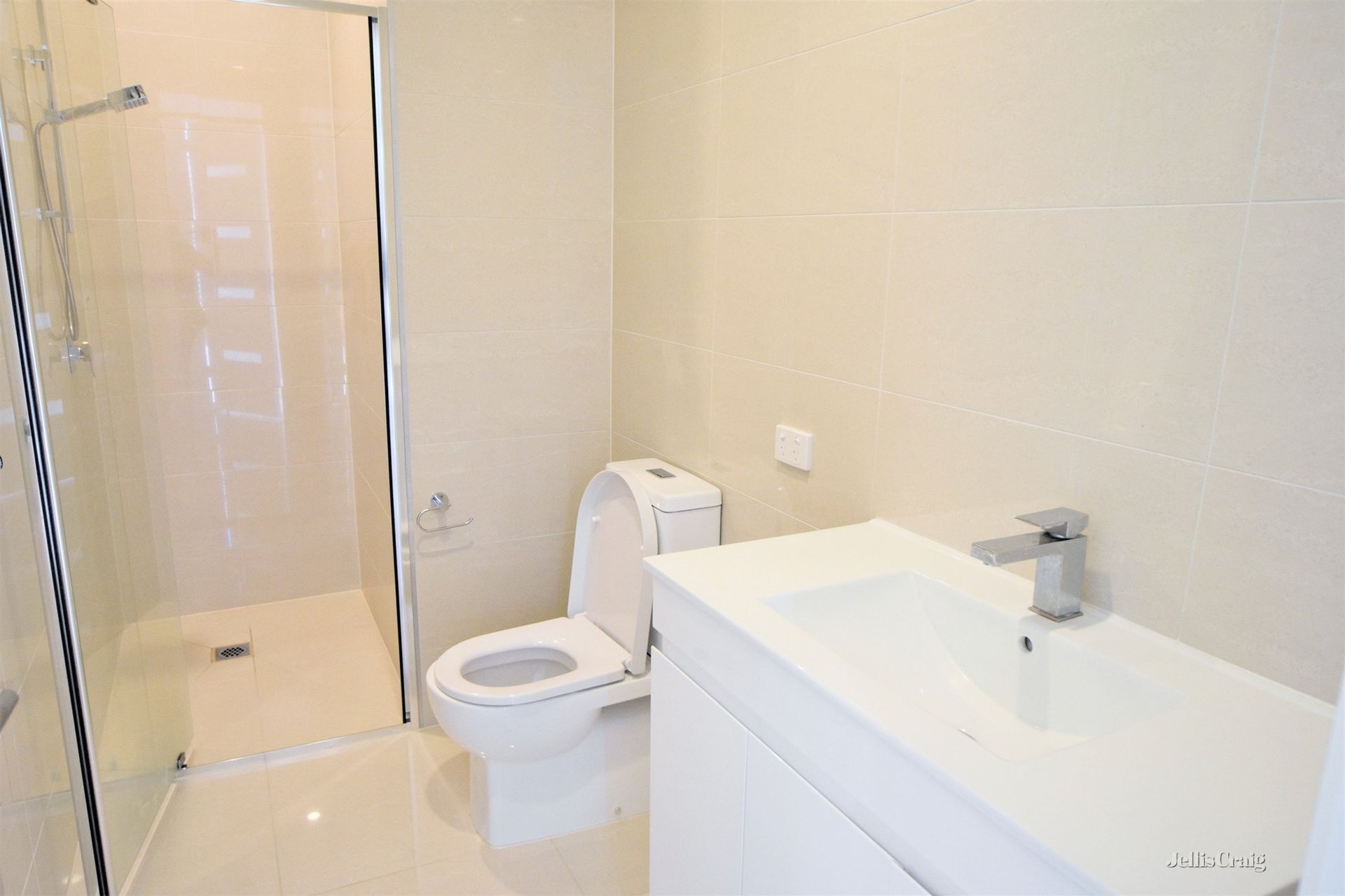 2/14 Mountfield Avenue, Malvern&nbsp;East image 6