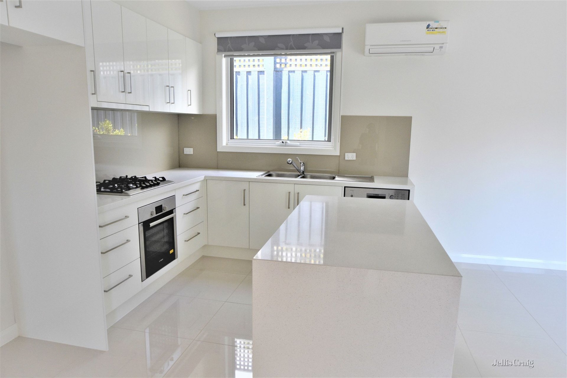 2/14 Mountfield Avenue, Malvern&nbsp;East image 2