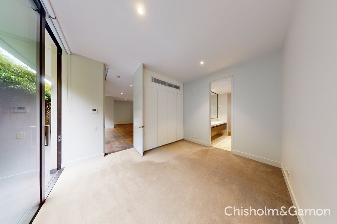 2/14 North Road, Brighton image 12