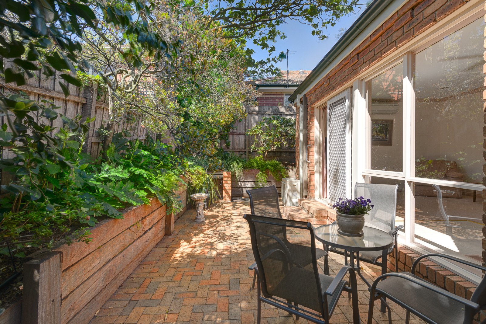 2/14 Oak Street, Surrey Hills image 7