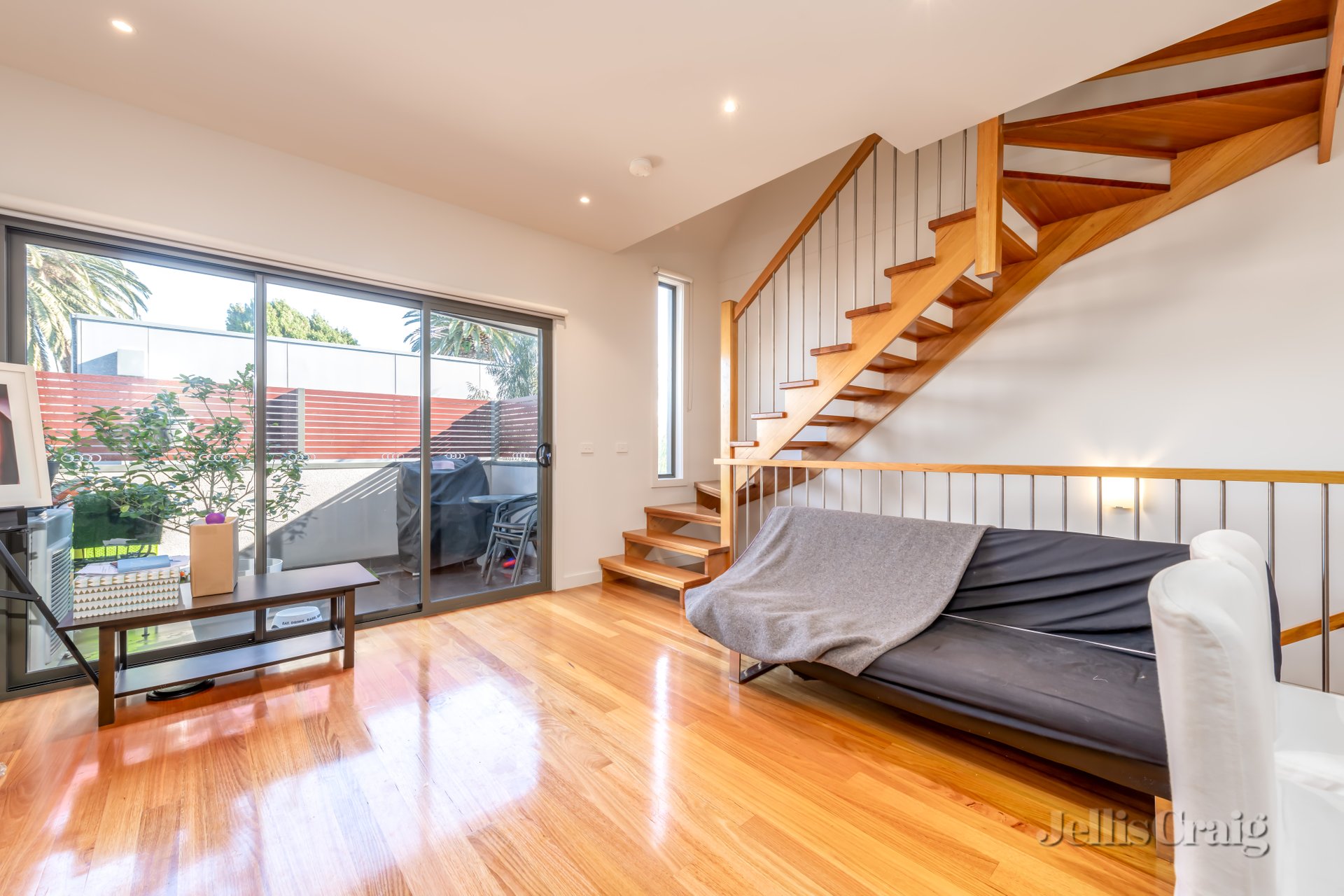 2/14 Pitt Street, Brunswick image 1