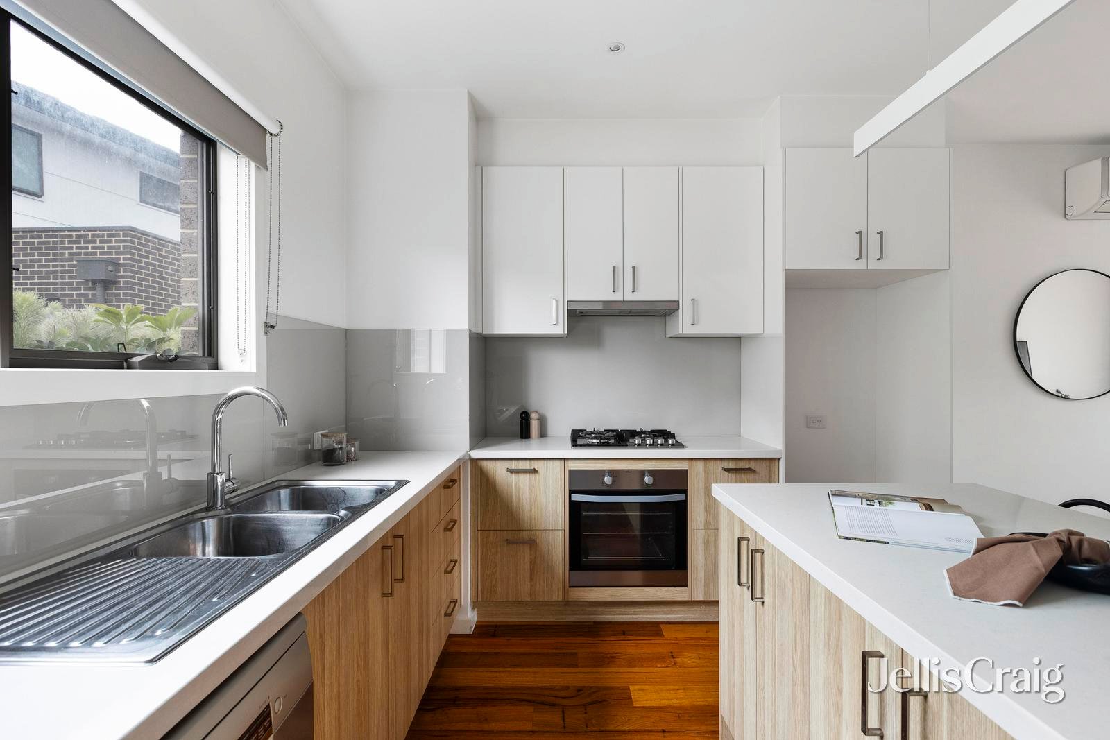 2/14 Poplar Crescent, Bellfield image 5