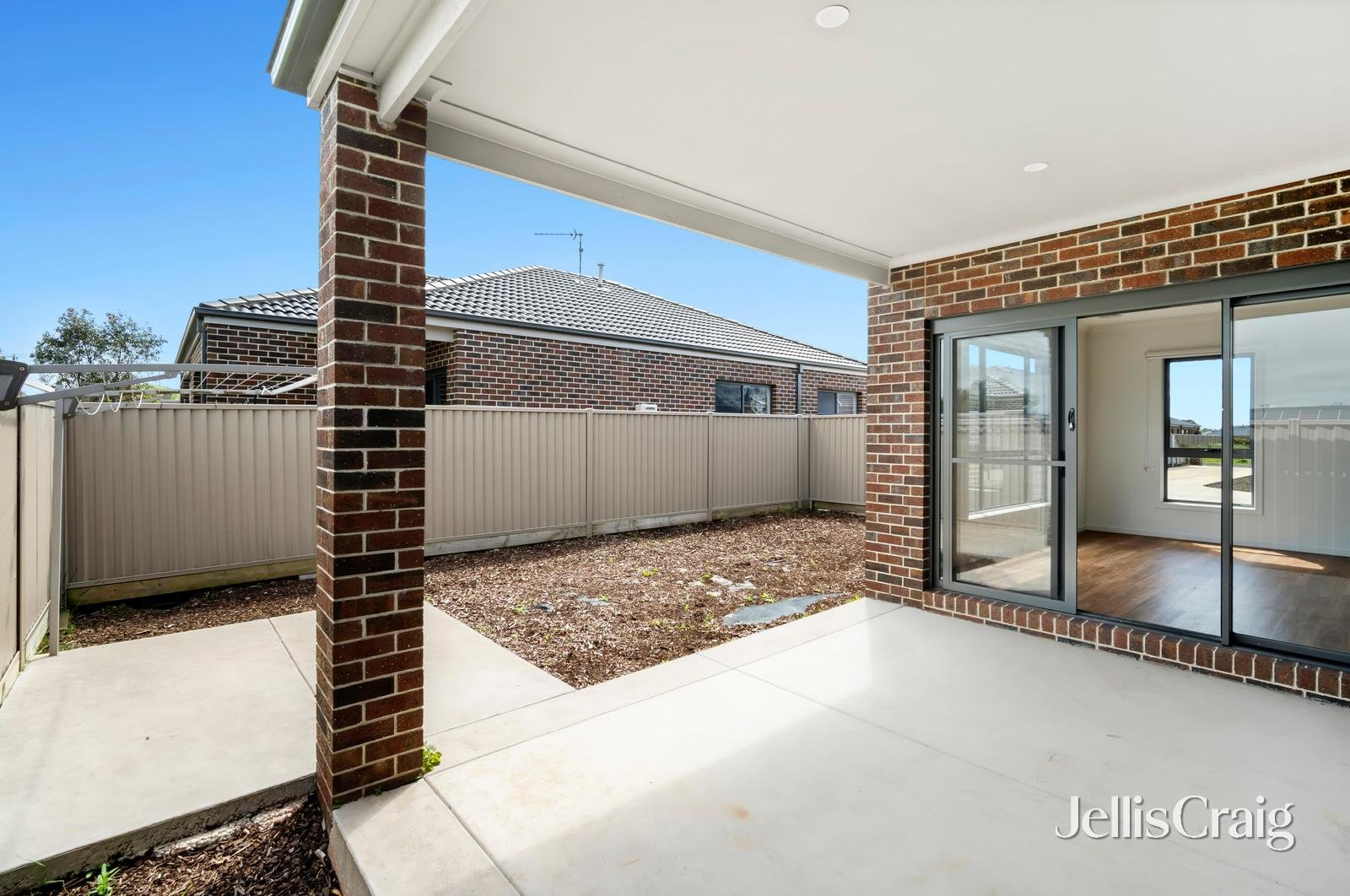 2/14 Rance Road, Delacombe image 8