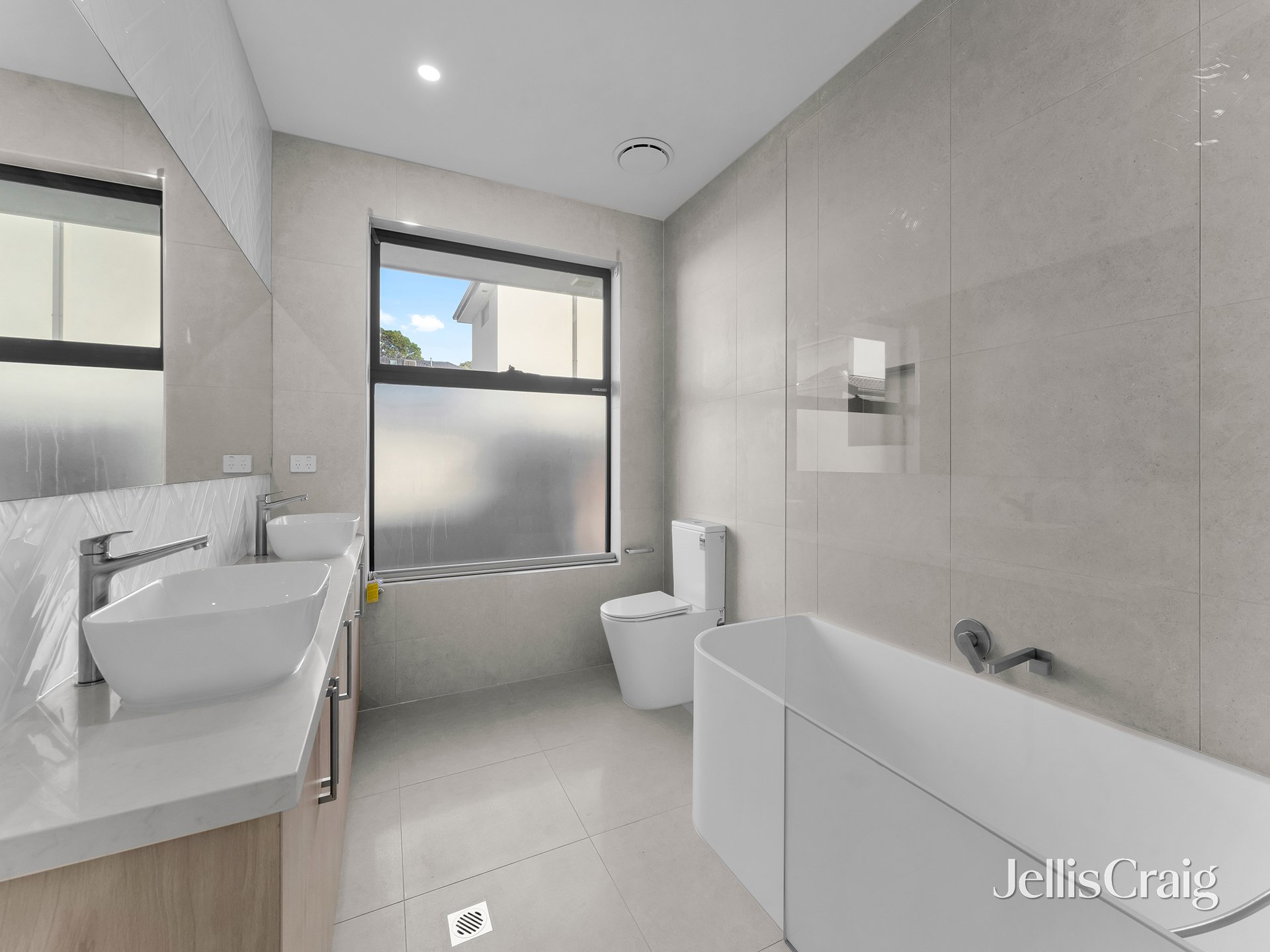 2/14 Sadie Street, Mount&nbsp;Waverley image 7