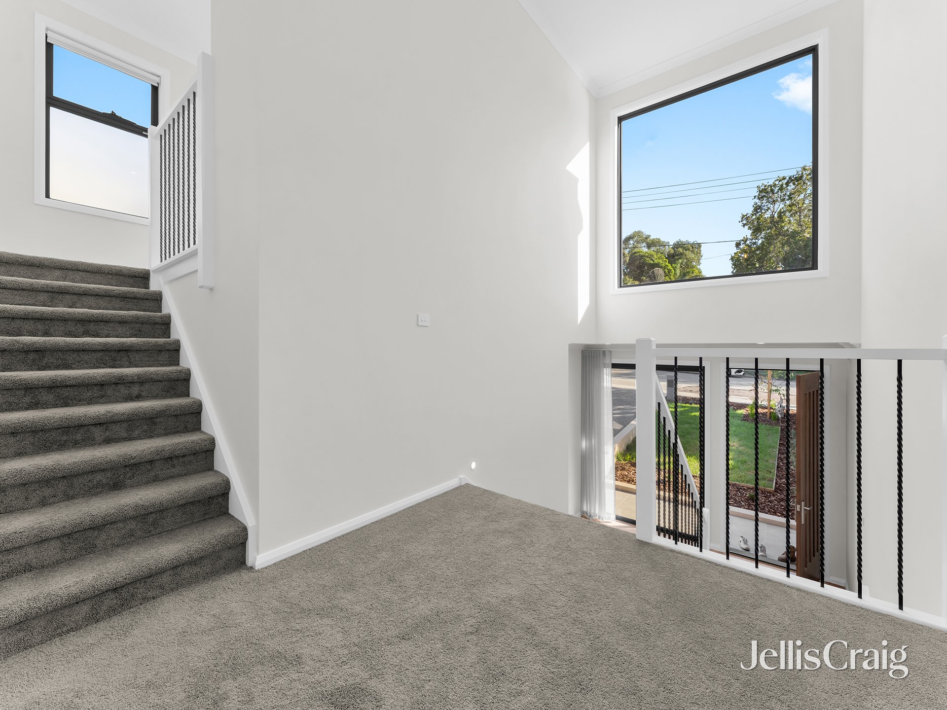 2/14 Sadie Street, Mount&nbsp;Waverley image 4