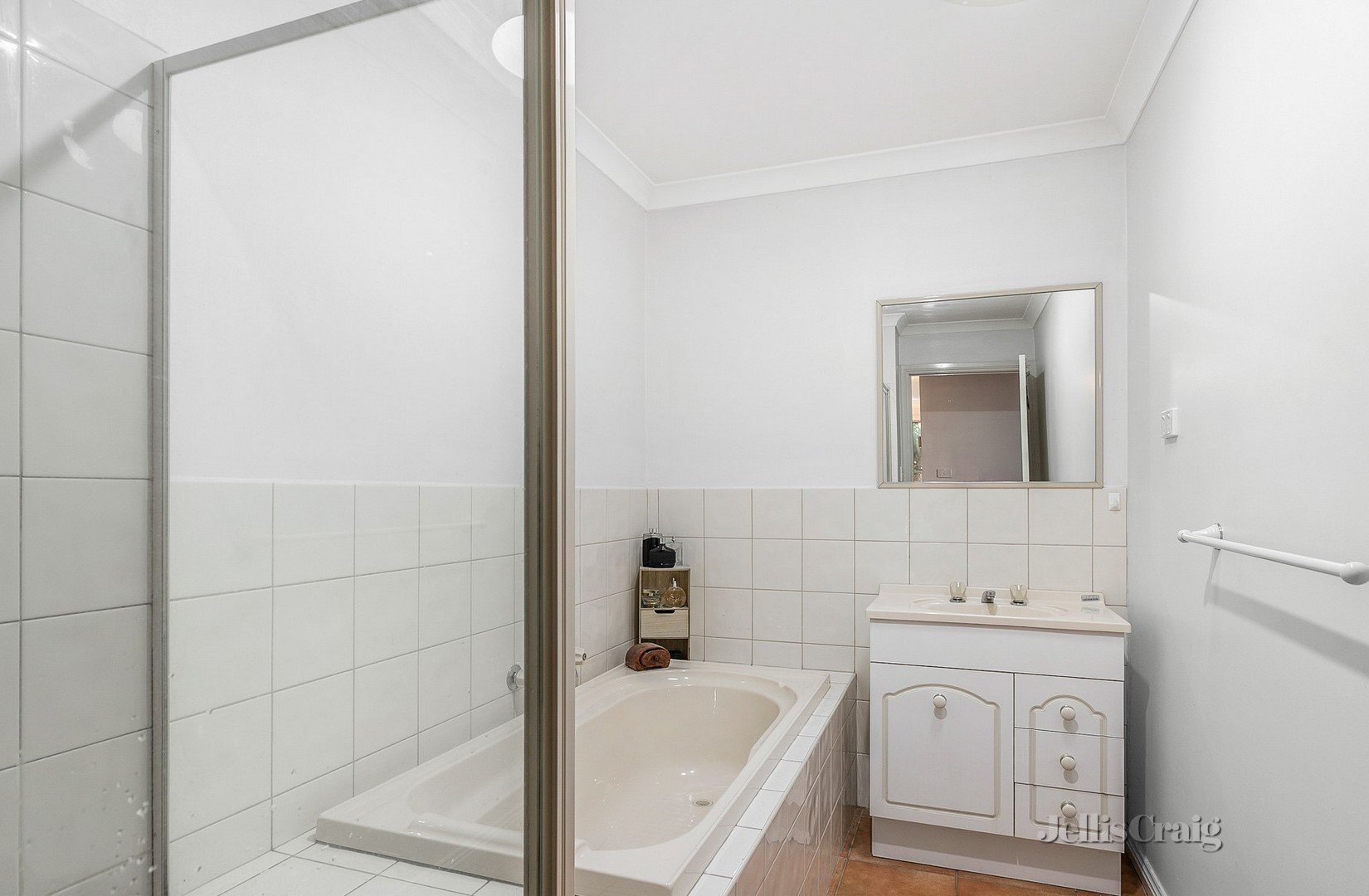 2/14 Stapley Crescent, Altona North image 6