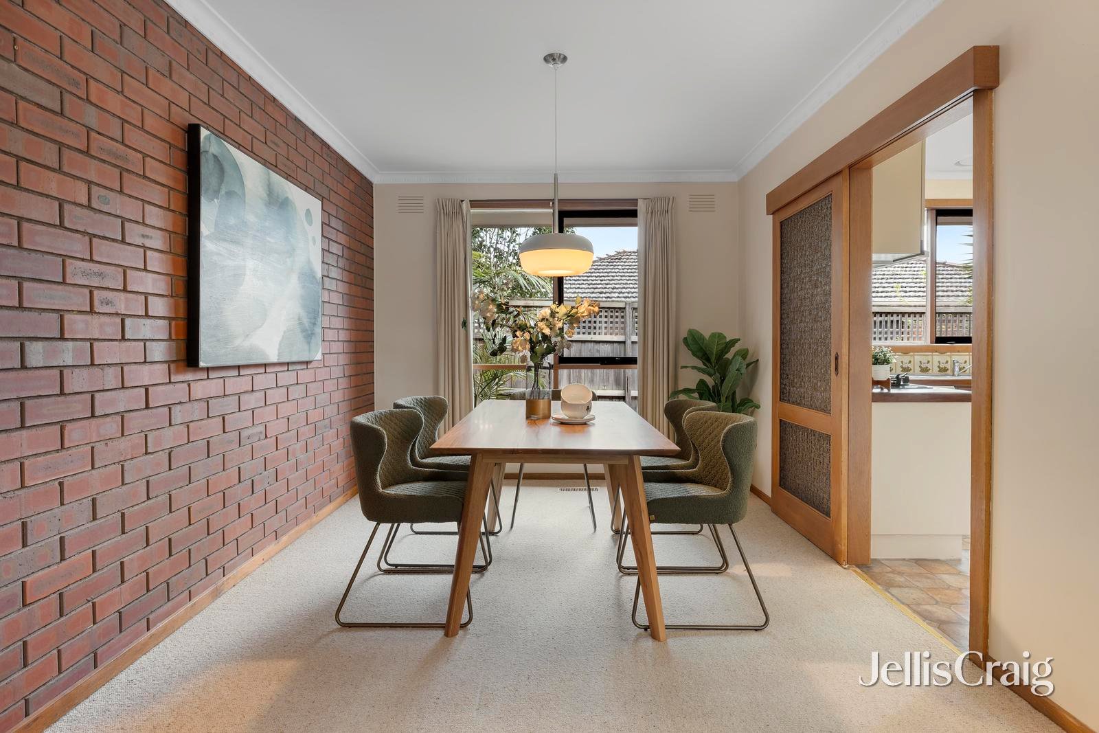 2/14 Vine Street, Blackburn image 4