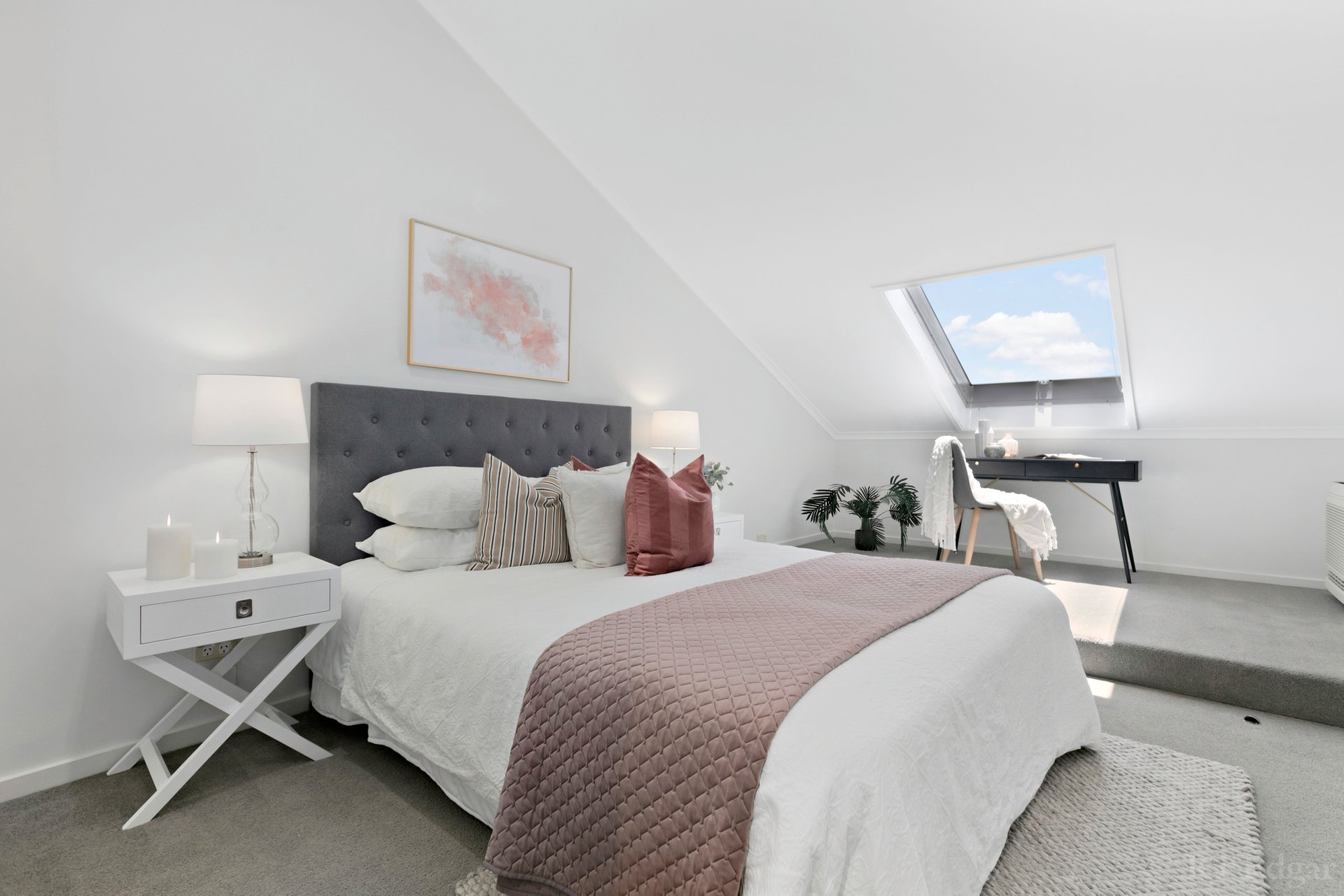 Property Gallery Thumbnail 7