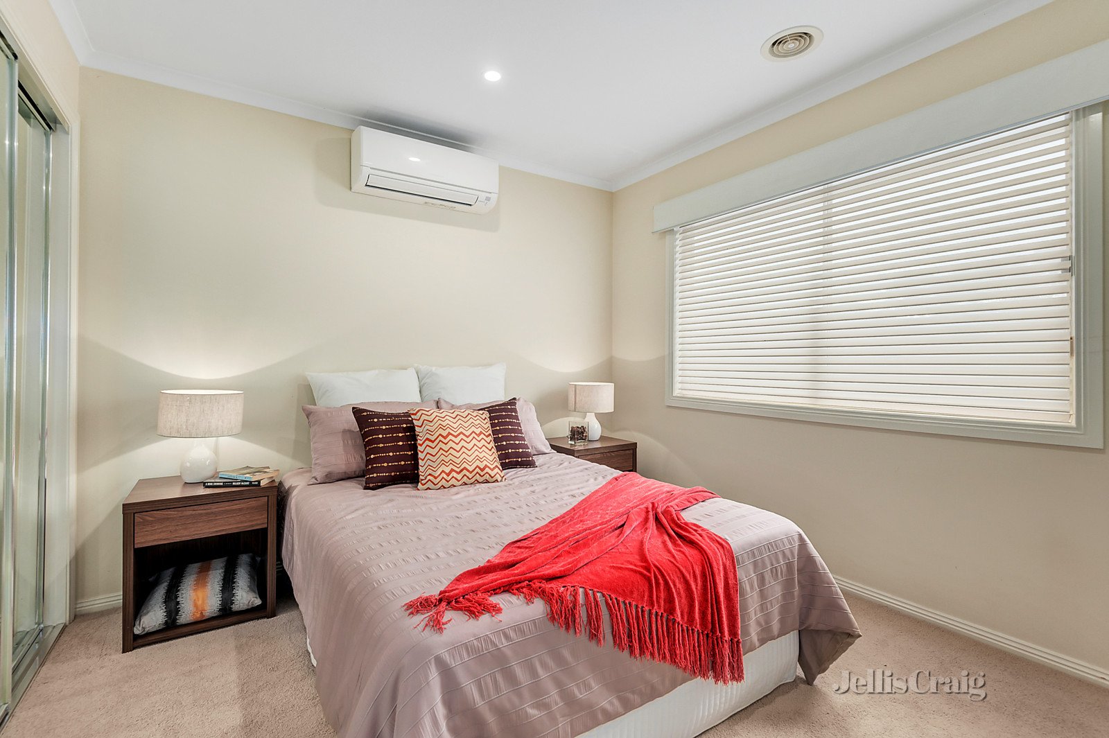 2/14 Windsor Avenue, Mount Waverley image 7